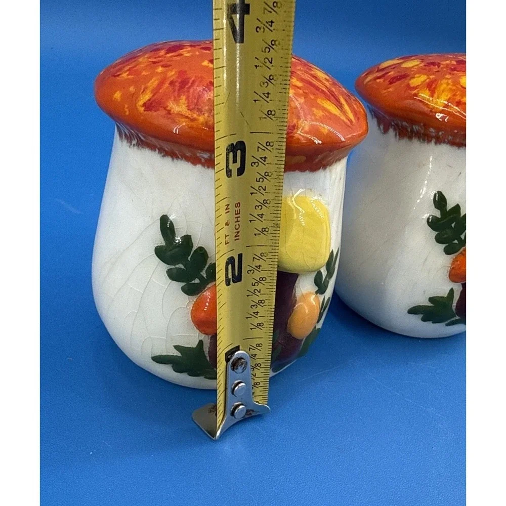 Vtg Retro 70s Ceramic Hand Painted Mushroom Salt & Pepper Orange Brown Yellow